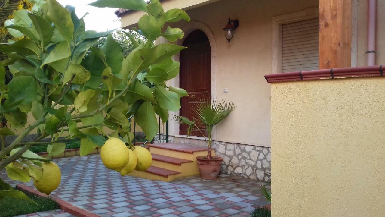 Villa Rahal Racalmuto Esterno foto